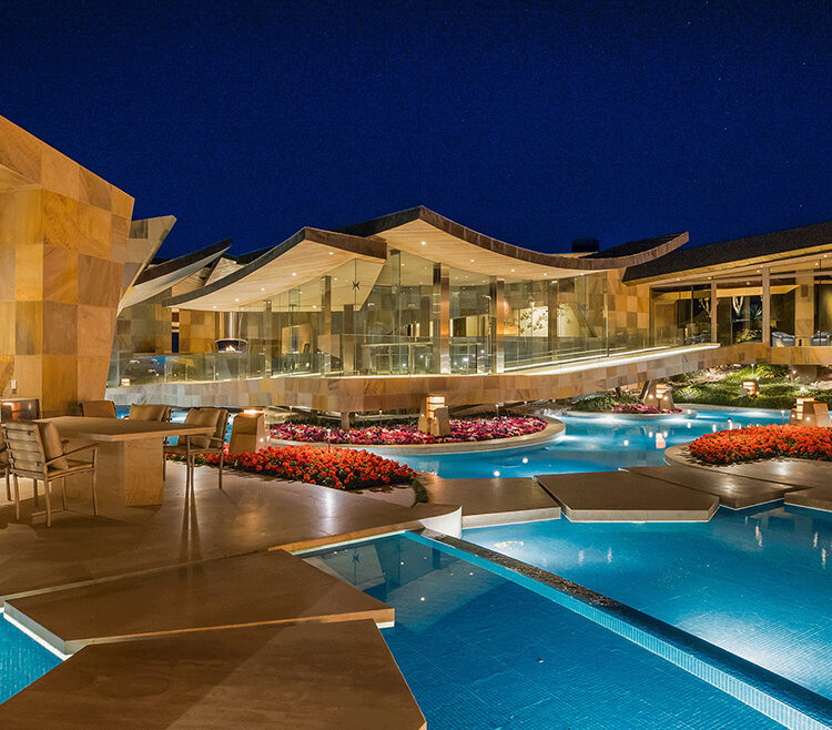 The Ultimate Desert Home