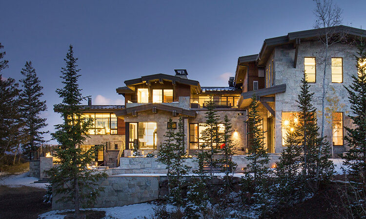 Setting tone through lighting